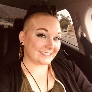 Meet your Posher, Amber